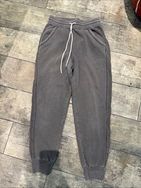 Universal Thread Charcoal Gray Drawstring Jogger Pants
